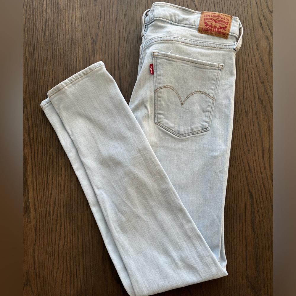Levi jeans Shaping Skin 
Skinny Jeans